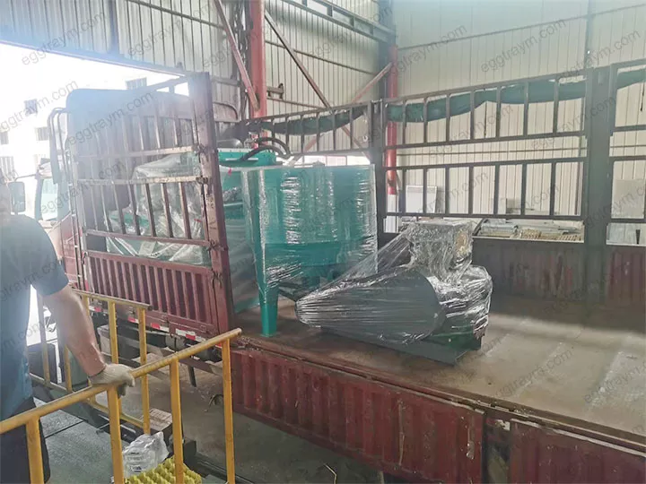 Shipping of the egg tray manufacturing plant